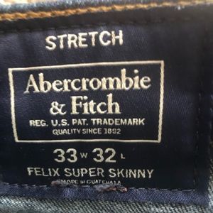 Abercrombie Men’s Blue Super Skinny Jeans W33xL32
